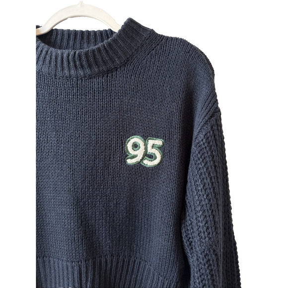 H&M Divided Womens M Preppy Embroidered 95 Mock Neck Crop Boxy Oversized Sweater - Picture 2 of 10